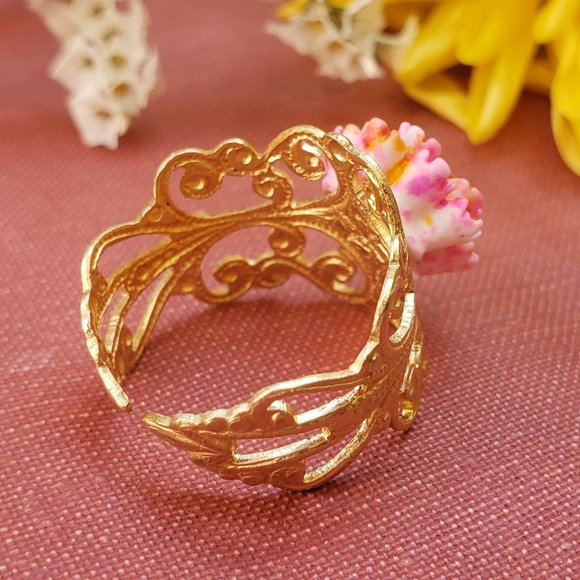 Vintaged Sunburst Lace Ring - Picture 5 of 7